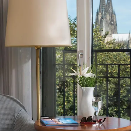 Maritim Hotel Koln Exterior photo